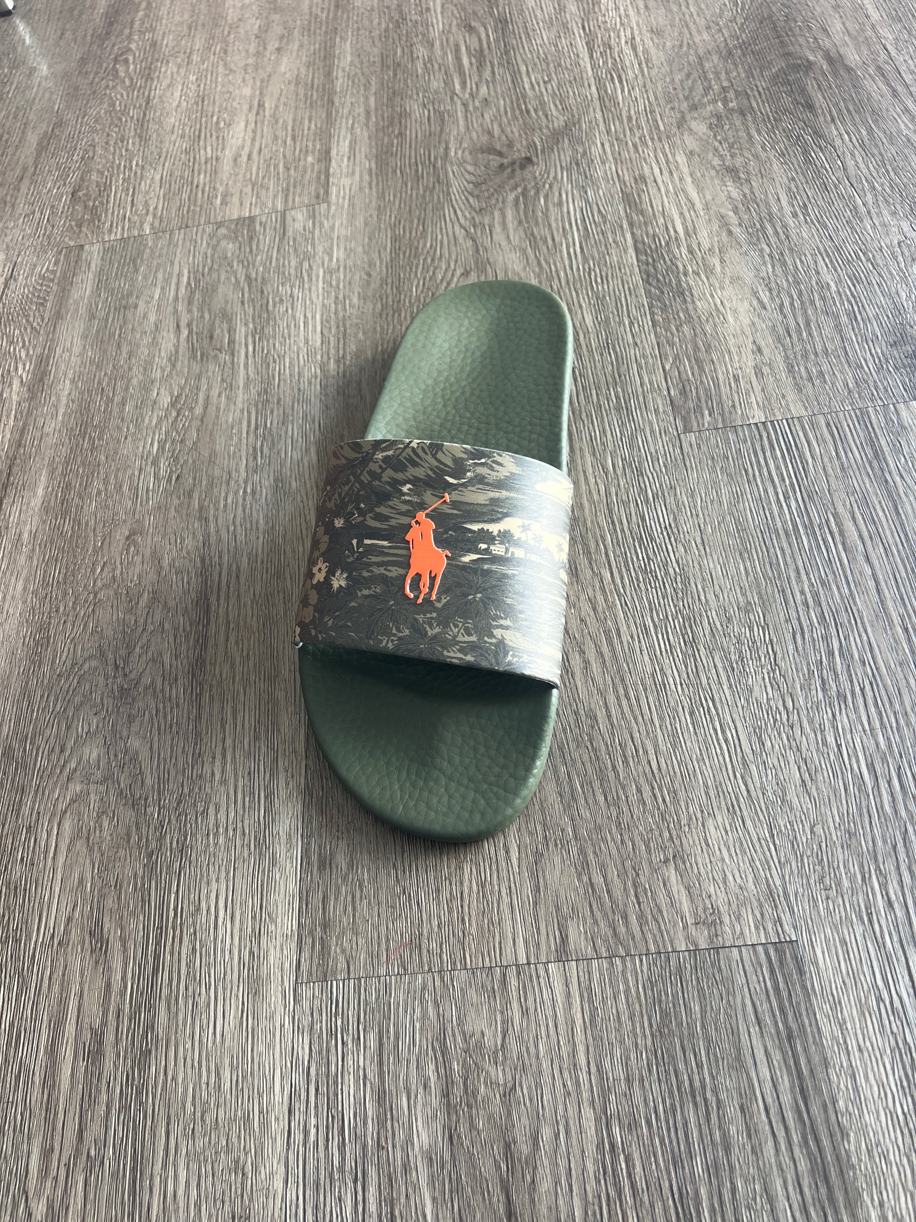 Polo slides