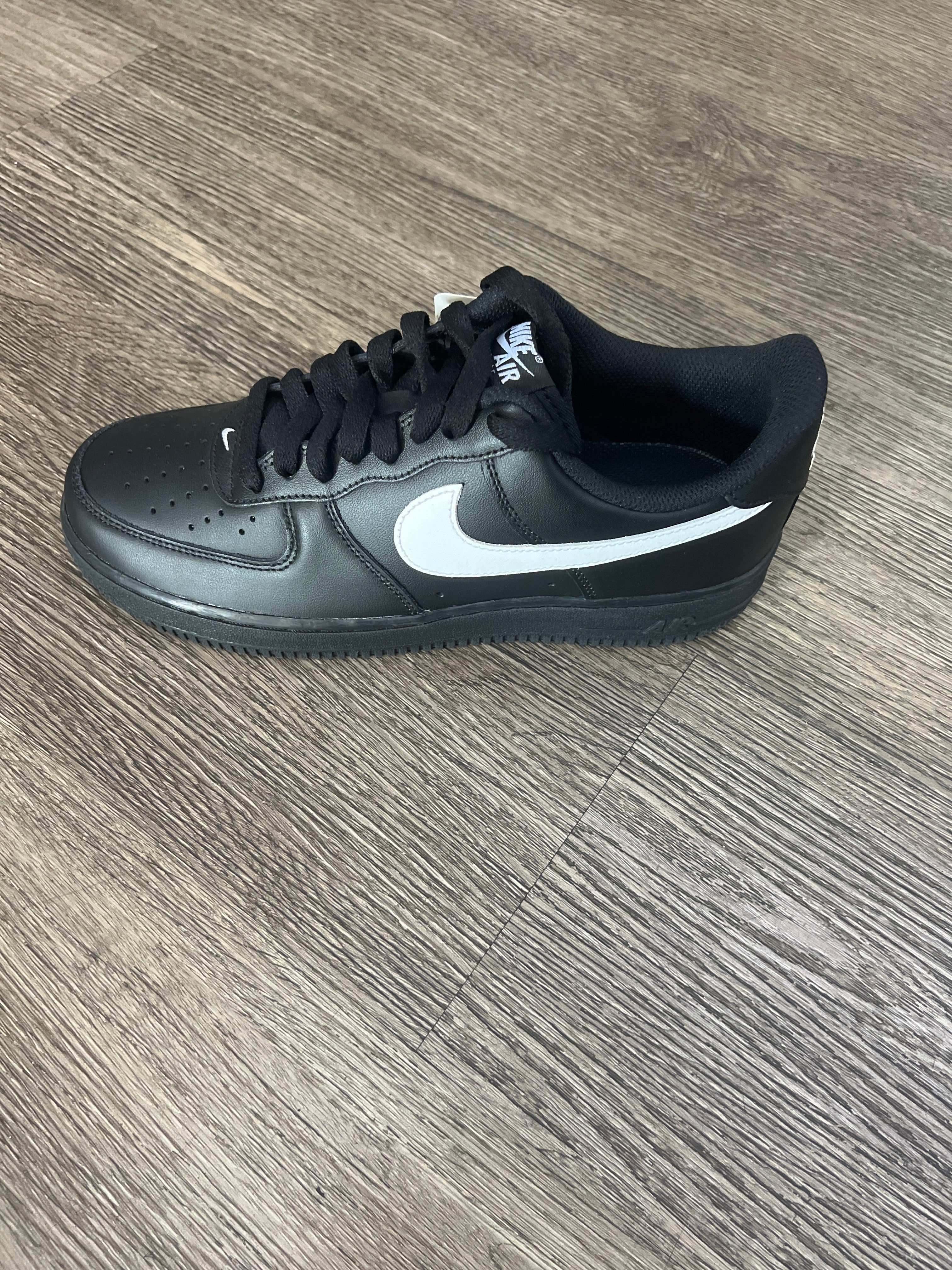 Nike Air Force